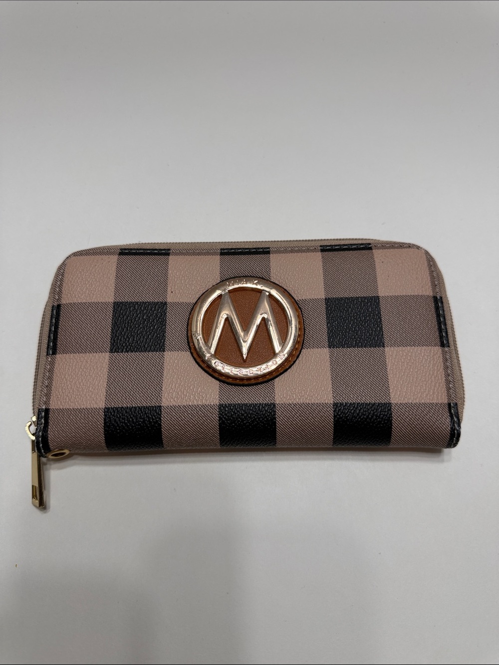 Checkered Tan and Black Zip-Around Wallet with Gold M Emblem
